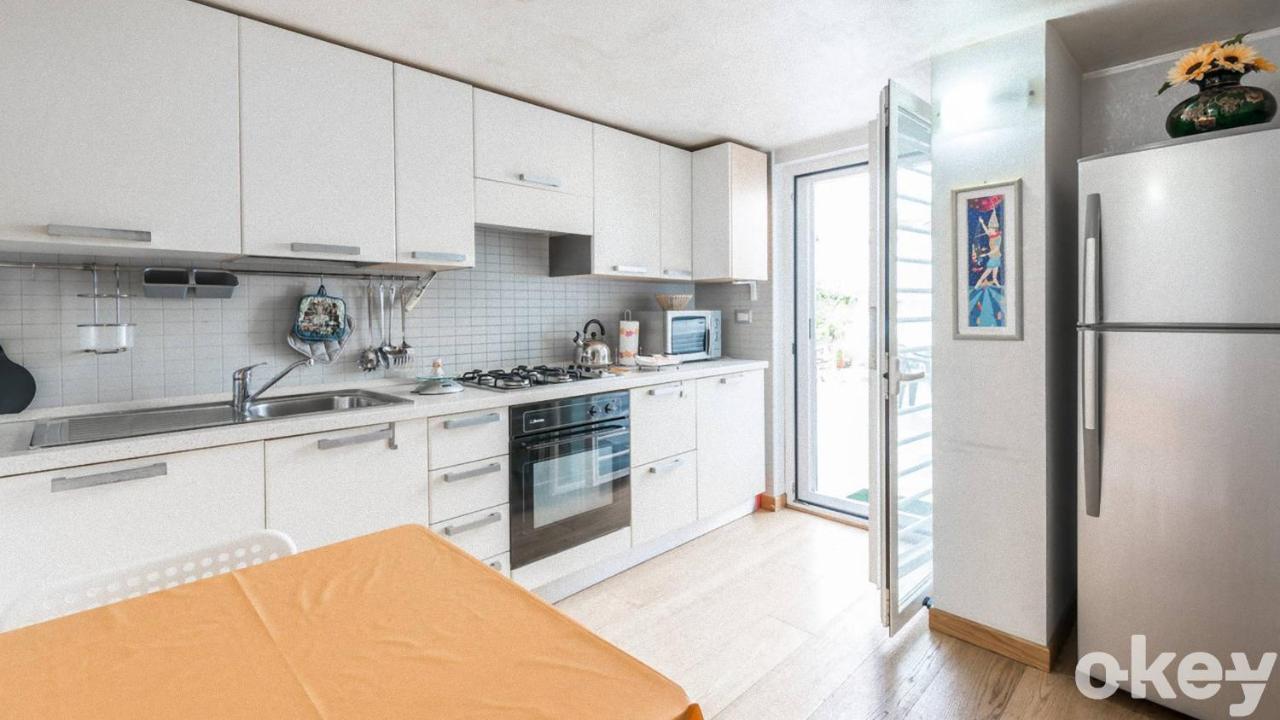 Garden House - Casa Vacanze Барі Екстер'єр фото